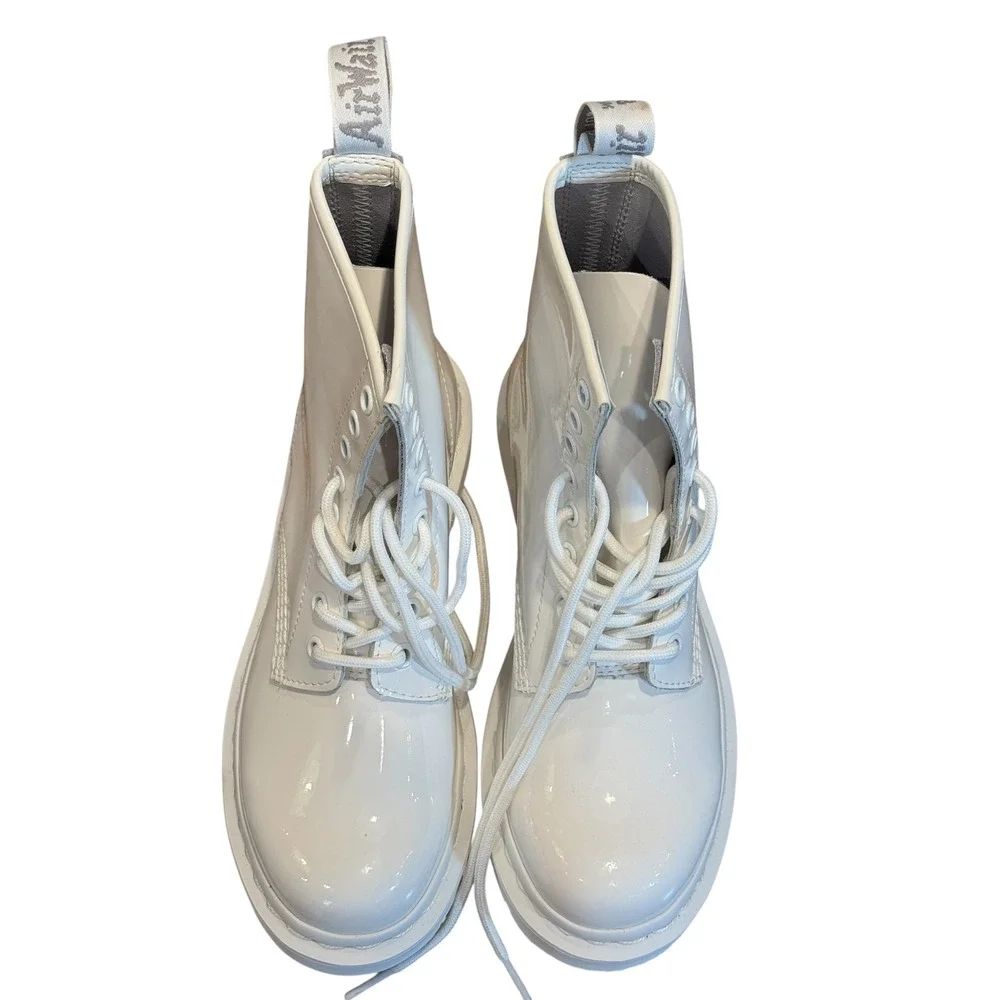 Dr. Martens 1460 Mono White Patent Leather Ankle Boots Womens Shoes US Size 6 - Picture 2 of 7